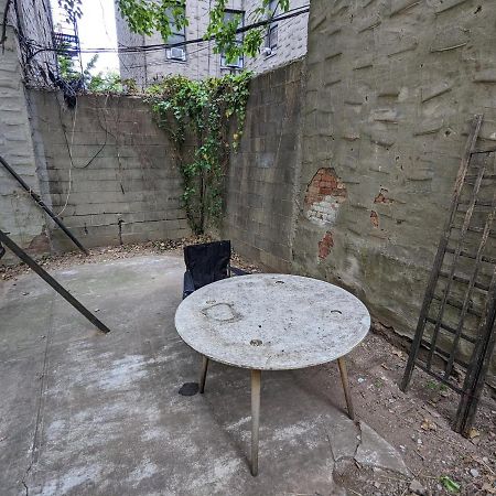 Central & Affordable Williamsburg Small Room Nowy Jork Zewnętrze zdjęcie