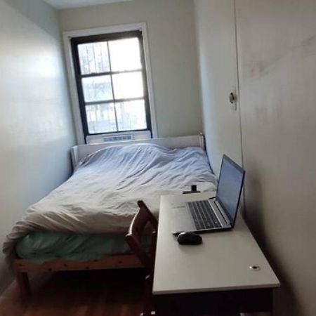 Central & Affordable Williamsburg Small Room Nowy Jork Zewnętrze zdjęcie