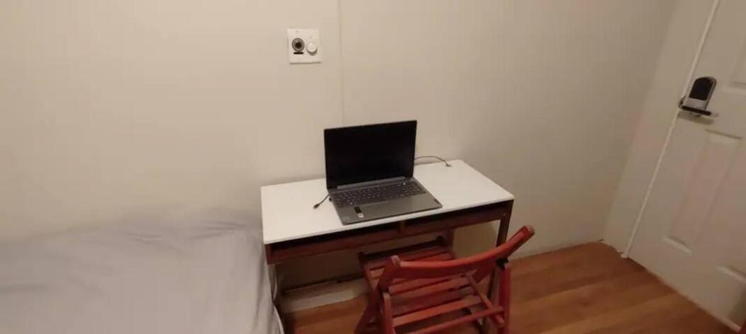 Central & Affordable Williamsburg Small Room Nowy Jork Zewnętrze zdjęcie