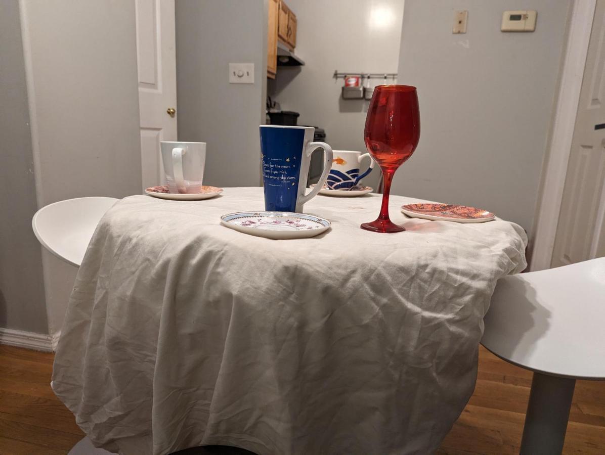 Central & Affordable Williamsburg Small Room Nowy Jork Zewnętrze zdjęcie