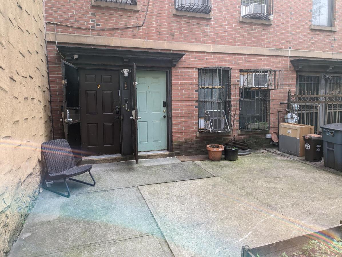 Central & Affordable Williamsburg Small Room Nowy Jork Zewnętrze zdjęcie